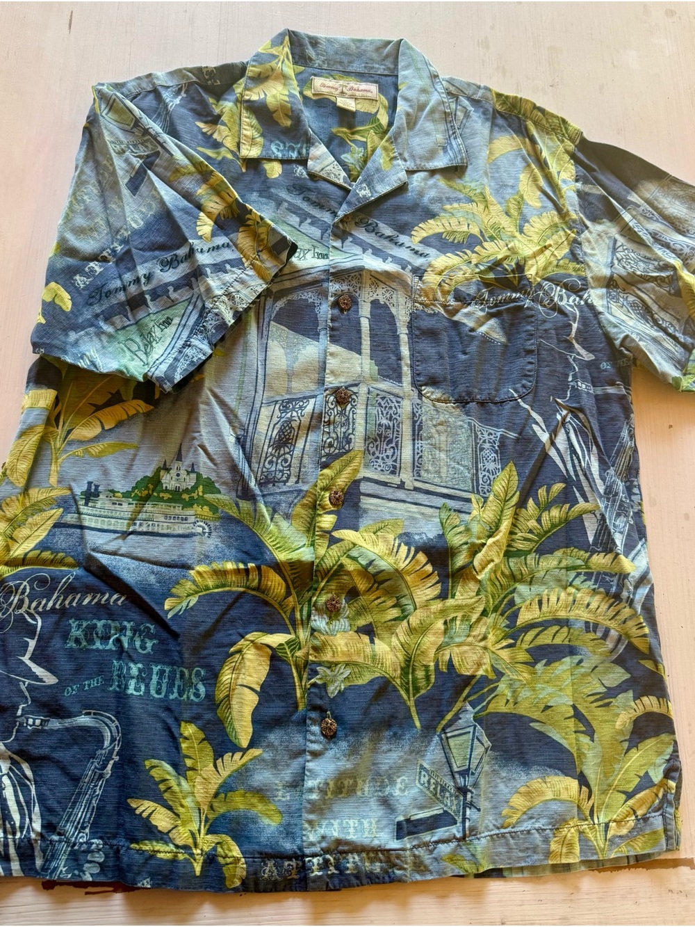 Tommy Bahama King of the Blues Silk Hawaiian Camp Shirt Men M New Orleans Jazz
